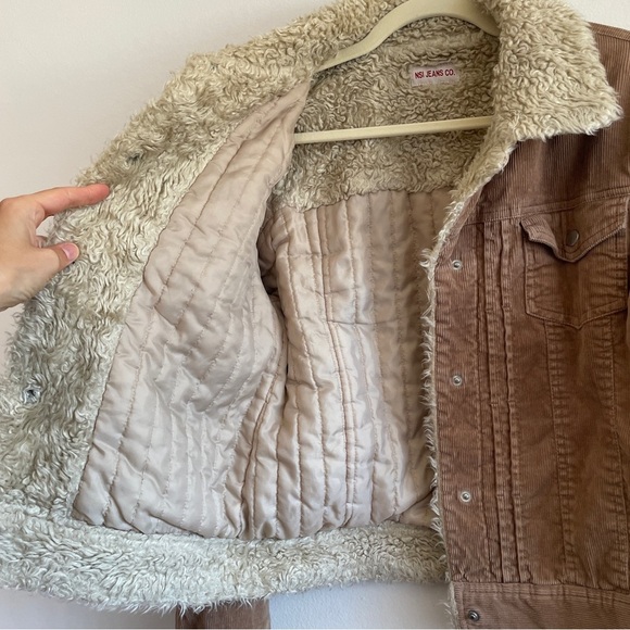 Y2K 2000s Gilmore girls Sherpa corduroy jacket button quilted interior fur trim - Picture 4 of 11